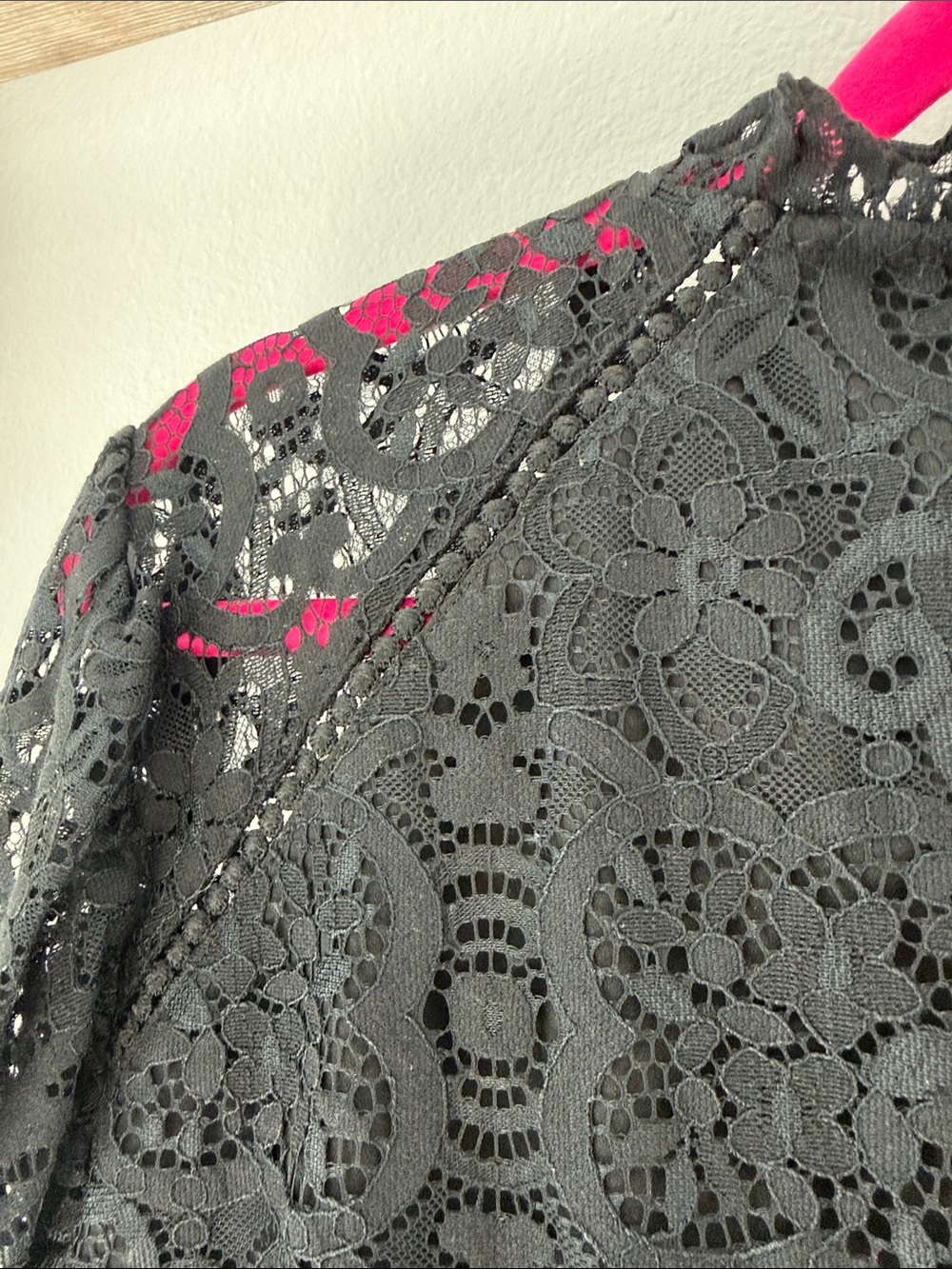 Lilly Pulitzer Black Long-Sleeve Lace Shift Dress - Picture 4 of 5